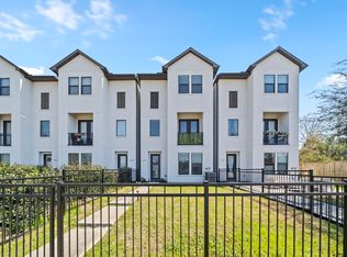 1136 Wycliffe Dr, Houston, TX 77043