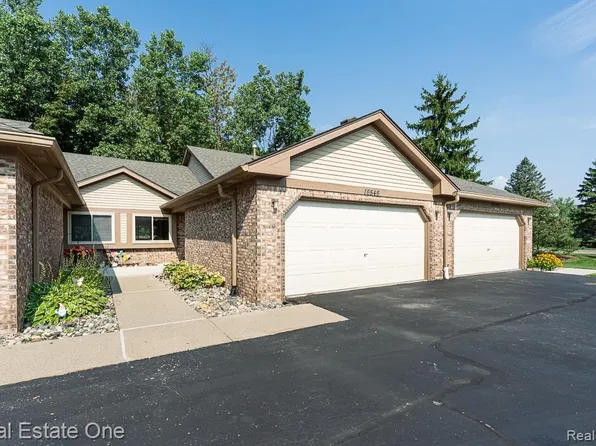 16546 Woodlane, Fraser, MI 48026