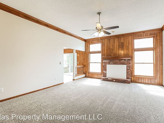 4th image of 1719 NE 70th St