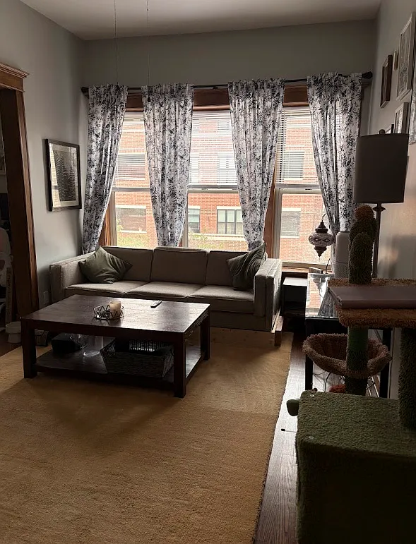 1761-1775 W Wilson Ave - 1763 3W — Photo 2