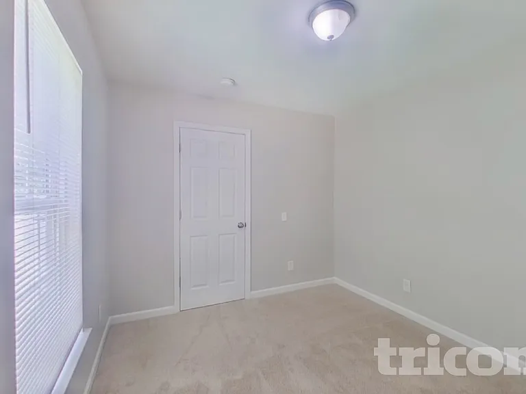 5400 Peachwood Dr — Photo 12