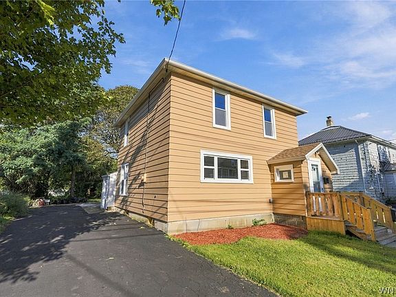3rd image of 148 Prospect St