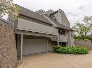 23 Forest Cove Dr UNIT 14, Akron, OH 44319