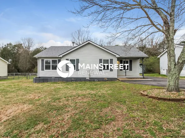 592 Woodcrest Dr, La Vergne, TN 37086