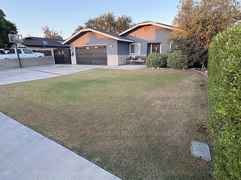 6200 Midas St — Photo 3
