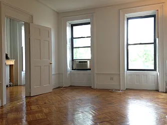 Rented by Rolling Stone Realty LLC