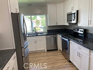 4140 Beachmeadow Ln — Photo 3