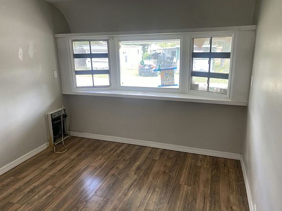 2nd image of 11 Sunset Blvd #96