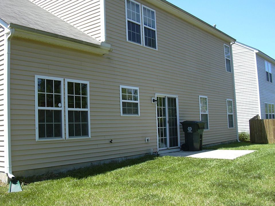 2nd image of 4905 Heatherfield Way