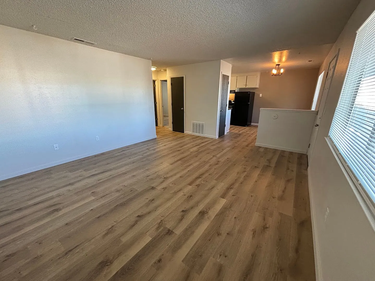 1429 Mission St #6 photo 1