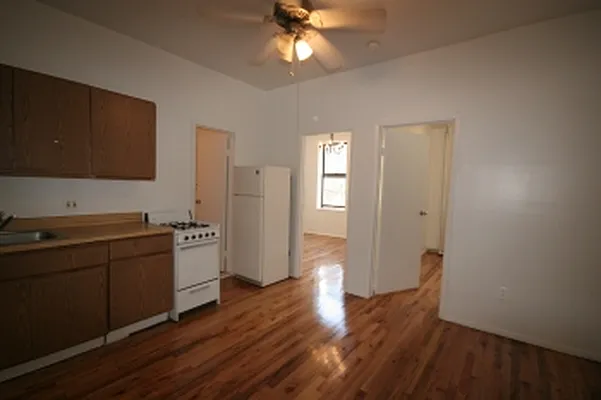 Rented by MNS | media 32