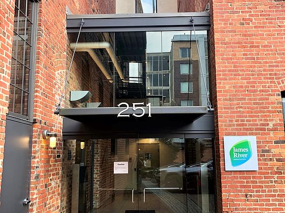4th image of 251 Rocketts Way Unit 306