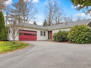 153 Thatcher St, Westwood, MA 02090
