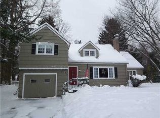 805 Gravel Rd, Webster, NY 14580