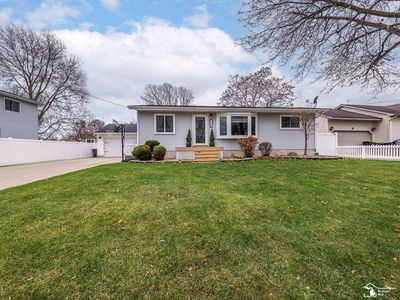 916 Cherry St, Monroe, MI, 48161