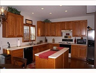 5th image of 646 Water View Dr
