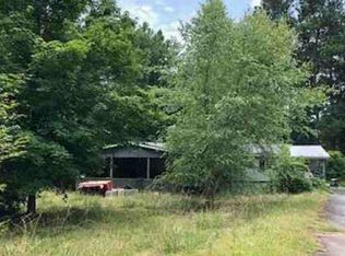 107 Reames Dr, Laurens, SC 29360