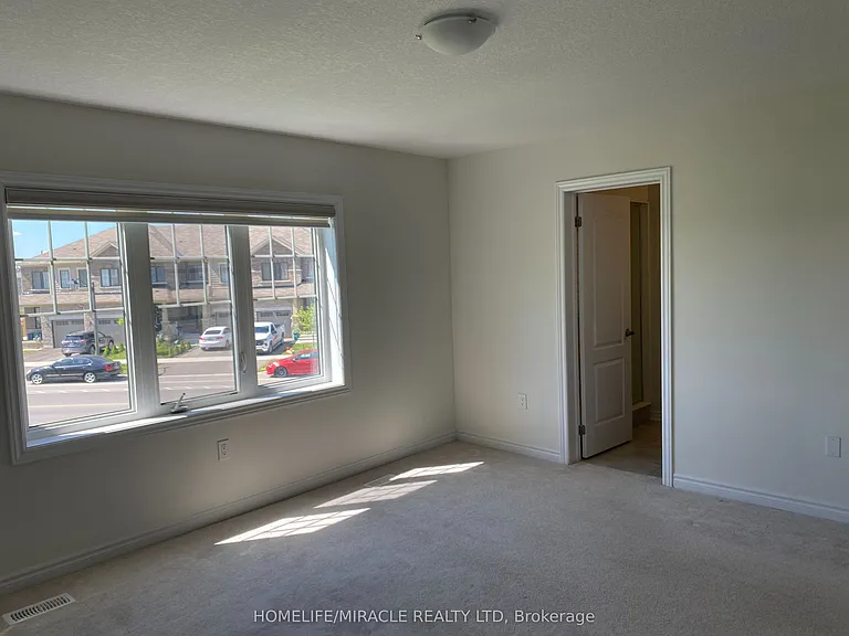2 Cahill Dr — Photo 31