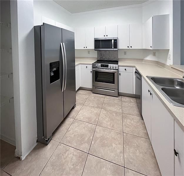 1st image of 2904 Crestwood Ter #4104