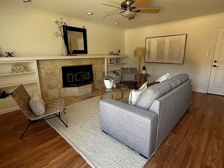 9597 Davona Dr — Photo 4