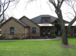 9305 Monticello Dr, Granbury, TX 76049