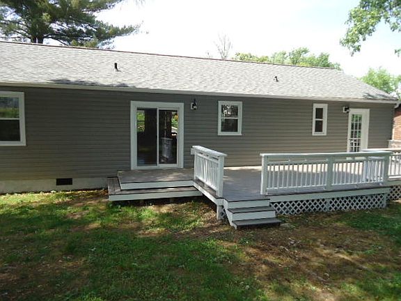 5th image of 4204 NW Lonas Dr