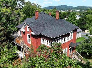 1114 E High St, Charlottesville, VA 22902