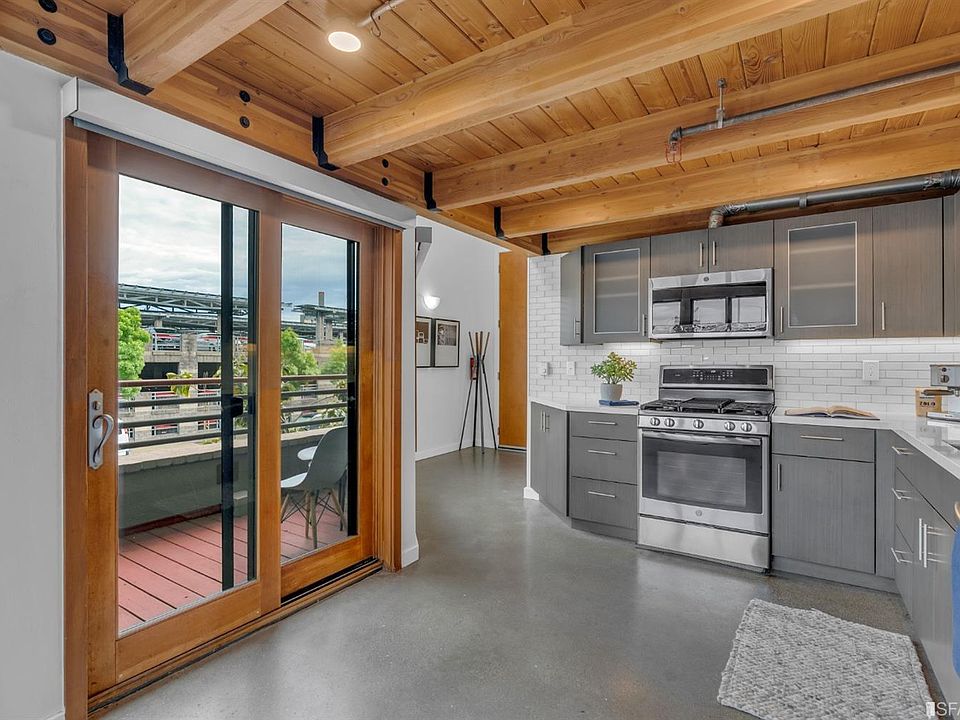 1st image of 380 10th St Unit 15
