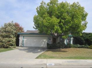 2220 W Buena Vista Ave, Visalia, CA 93291