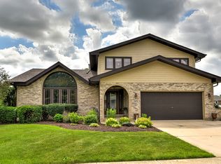 18932 Meadowview Dr, Mokena, IL 60448