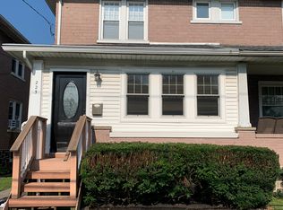 223 N Hellertown Ave, Quakertown, PA 18951