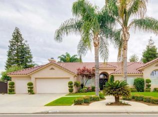 12209 Longmeadow Way, Bakersfield, CA 93312