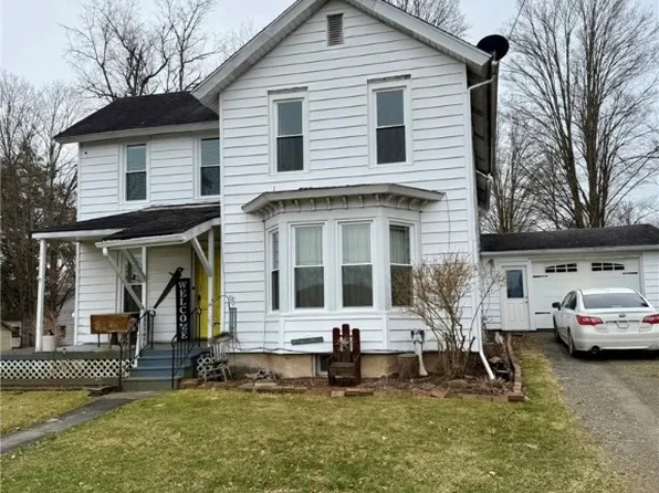 35 Sand St, Afton, NY 13730