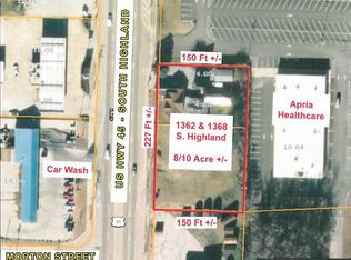1362 S Highland Ave, Jackson, TN 38301