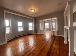 32 Penn St #3, Providence, RI 02909