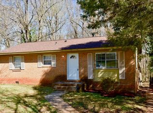 2017 Longleaf Dr, Charlotte, NC 28210