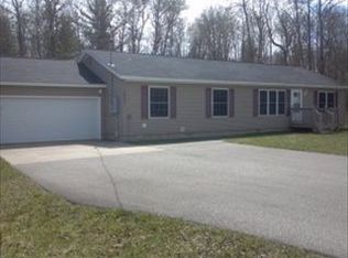 5655 Hillview Dr, Elmira, MI