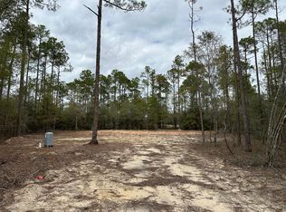 54 Sundance Rd, Defuniak Springs, FL 32435