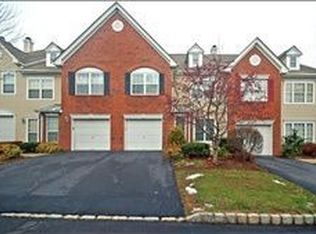 2 Clark Ct, Basking Ridge, NJ 07920