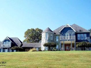 36720 Clay Hill Rd, Logan, OH 43138