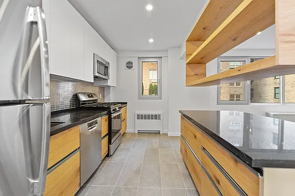 Rented by Brown Harris Stevens | media 9