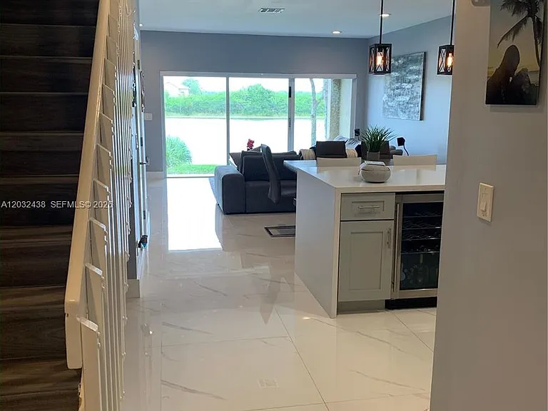 223 SW 120th Ave #0 — Photo 9