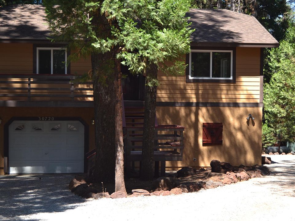 1st image of 30720 Sleepy Hollow Dr