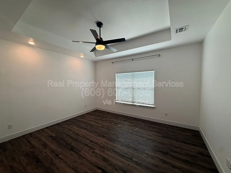 5014 Quincy Ave — Photo 5