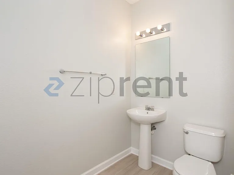 76195 Deerwood Dr — Photo 17