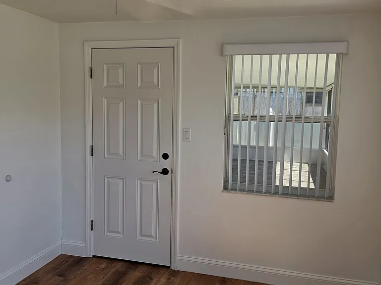 13521 Allyn Dr — Photo 20