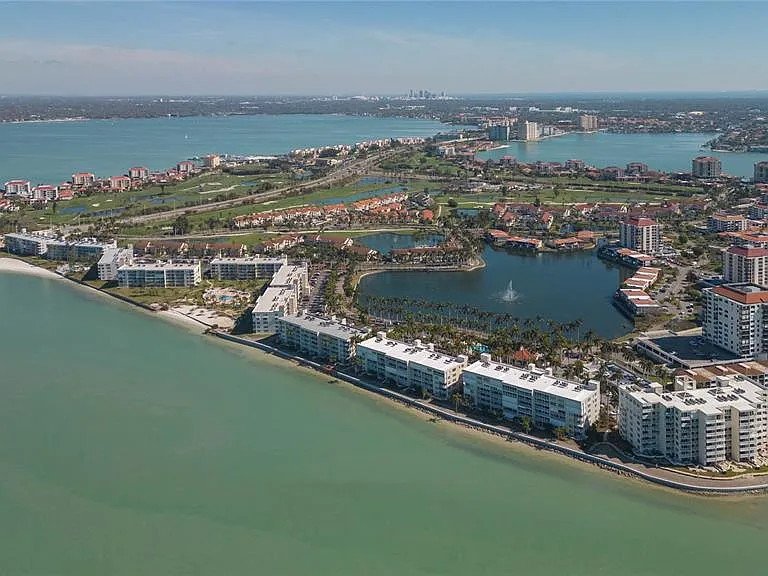 6080 Bahia Del Mar Cir #113 — Photo 33