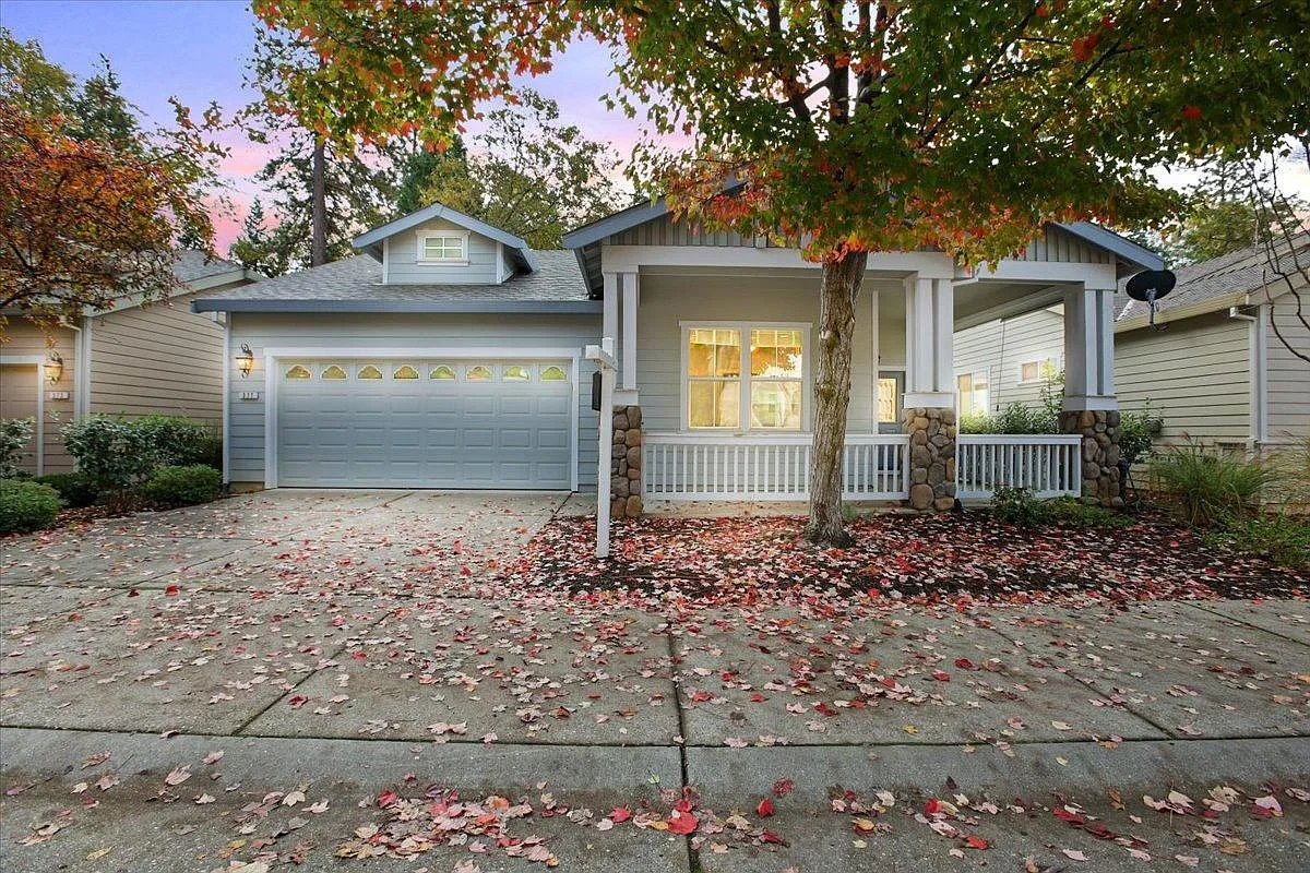 377 Eskaton Cir photo 1