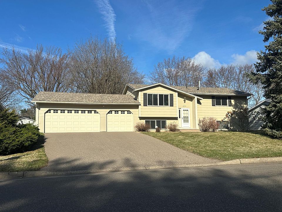 1st image of 4609 Carolyn Ln