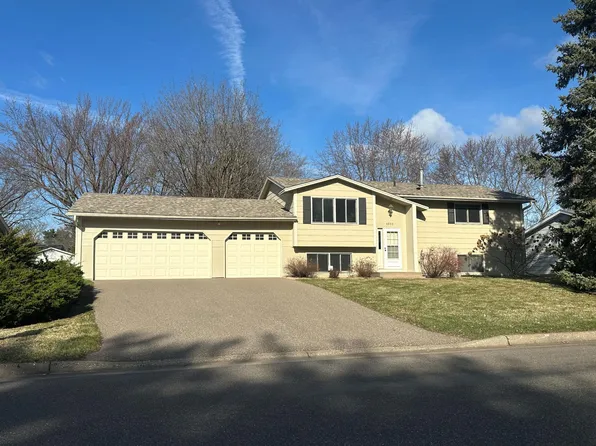 4609 Carolyn Ln, White Bear Lake, MN 55110